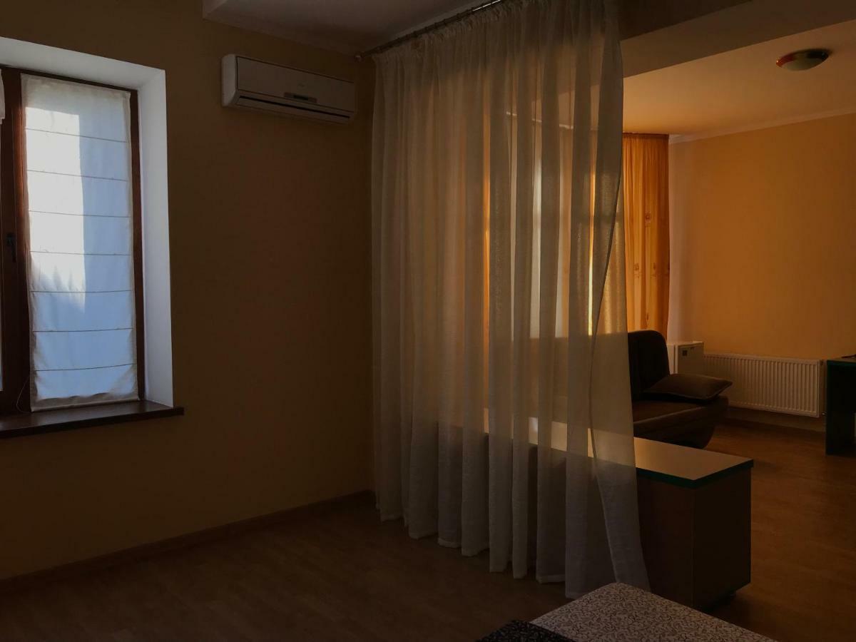 Veranda Guest House Tschornomorske Exterior foto