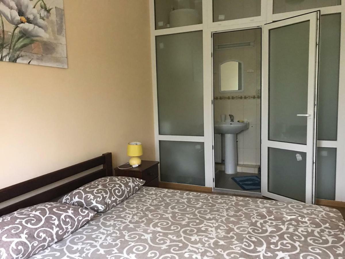 Veranda Guest House Tschornomorske Exterior foto
