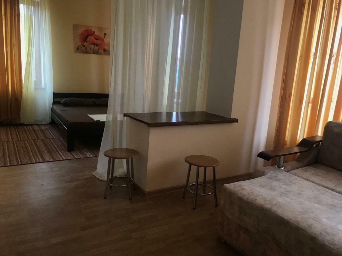 Veranda Guest House Tschornomorske Exterior foto