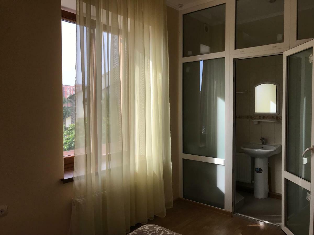 Veranda Guest House Tschornomorske Exterior foto
